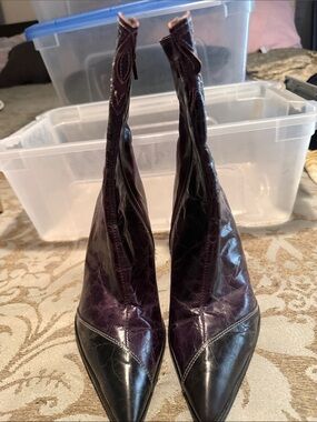 Women's Pointed Toe Purple Leather Ankle Boots with Contrast Black Toe